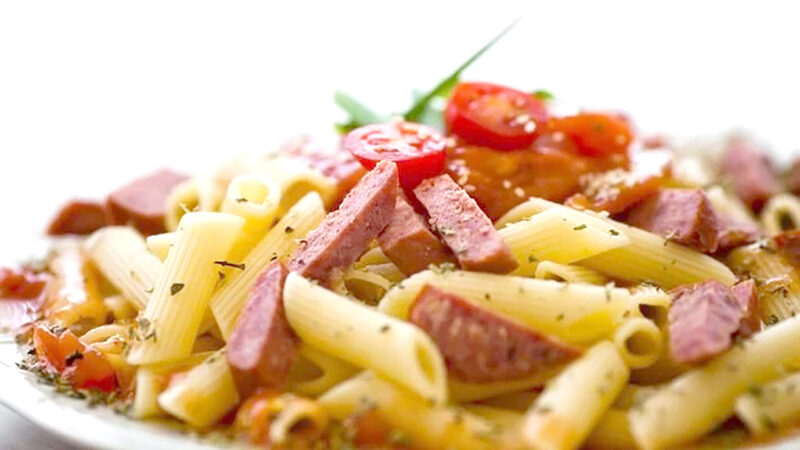 MACARRÃO COM CALABRESA NA PANELA DE PRESSÃO