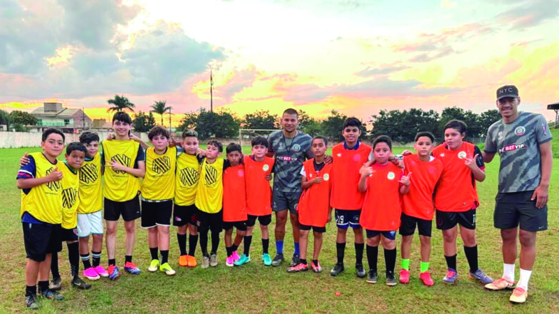 Ponta Porã S.E. representa fronteira no Festival sul-mato-grossense de futebol sub-11