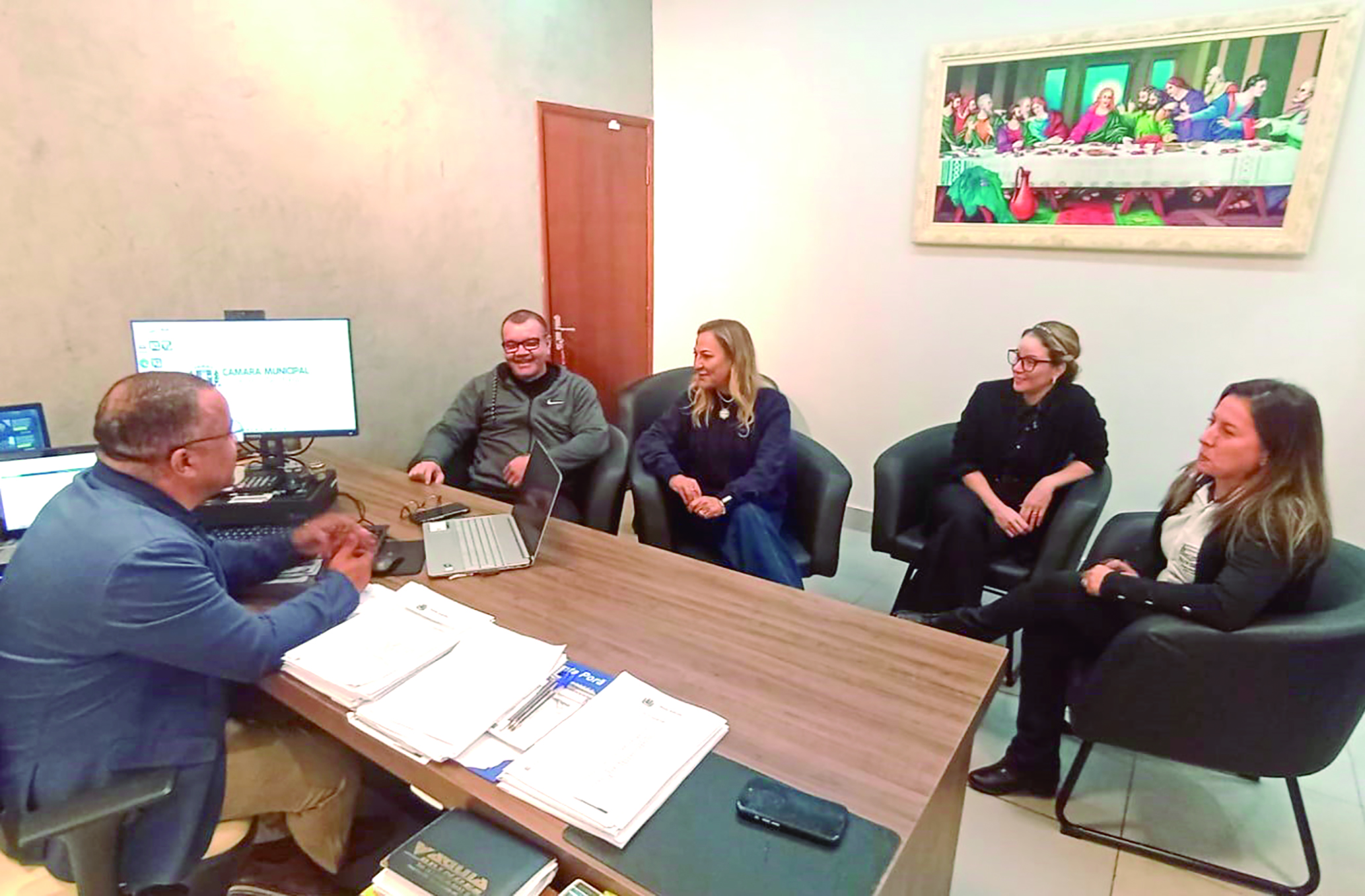 Câmara Municipal: Sala Rosa reforça rede de combate à violência contra a mulher em Ponta Porã