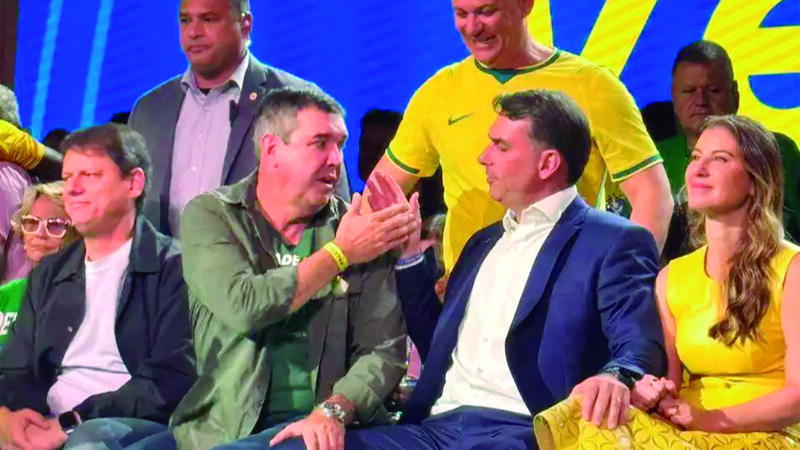 Riedel deve ter o triplo do tempo da propaganda eleitoral que o seu principal adversário