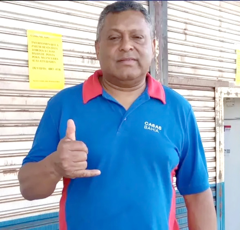 ‘Foi daqui que tirei meu sustento’, diz vendedor após fechamento da Casas Bahia em Ponta Porã