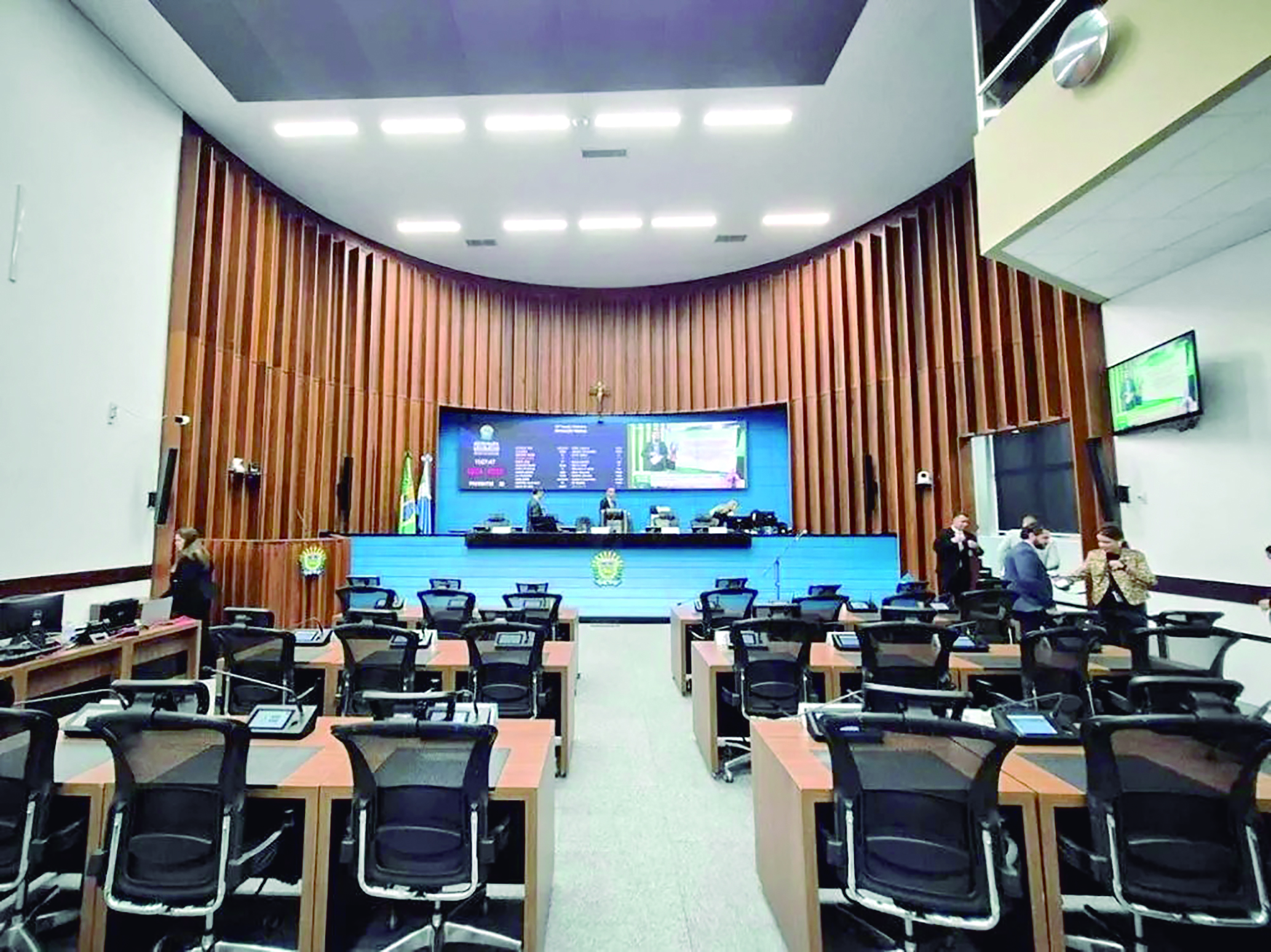 Concorrência por cadeira na Assembleia e na Câmara dos Deputados diminui em 2026