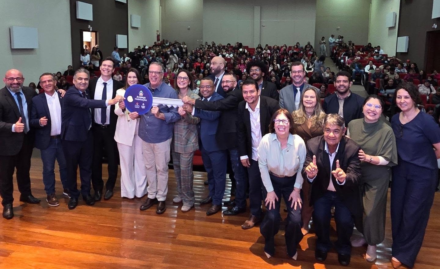 Prefeitura realizou sorteio das casas do Residencial Professora Edith Elfrida Winckler Antunes