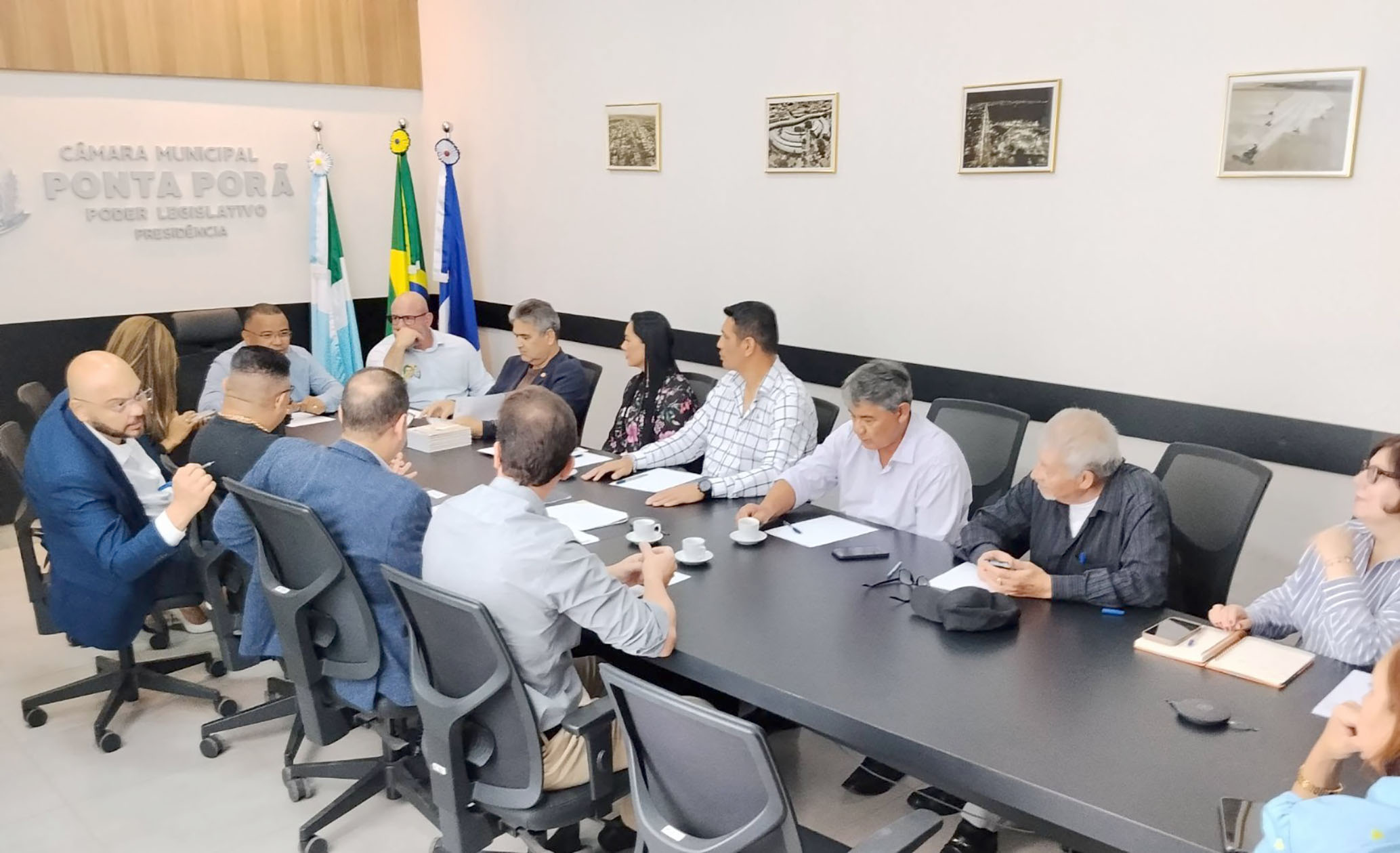 Câmara Municipal de Ponta Porã sedia reunião de trabalho do PARLIM